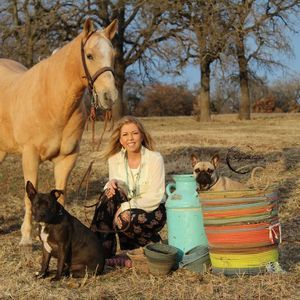 Meet your Posher, Karin